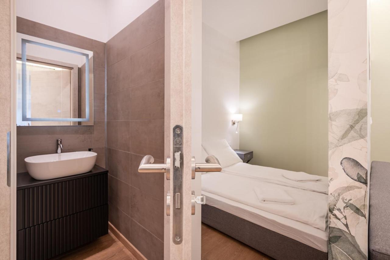 Kl31 - Central Residence - Klauzal Square By Bqa Βουδαπέστη Εξωτερικό φωτογραφία